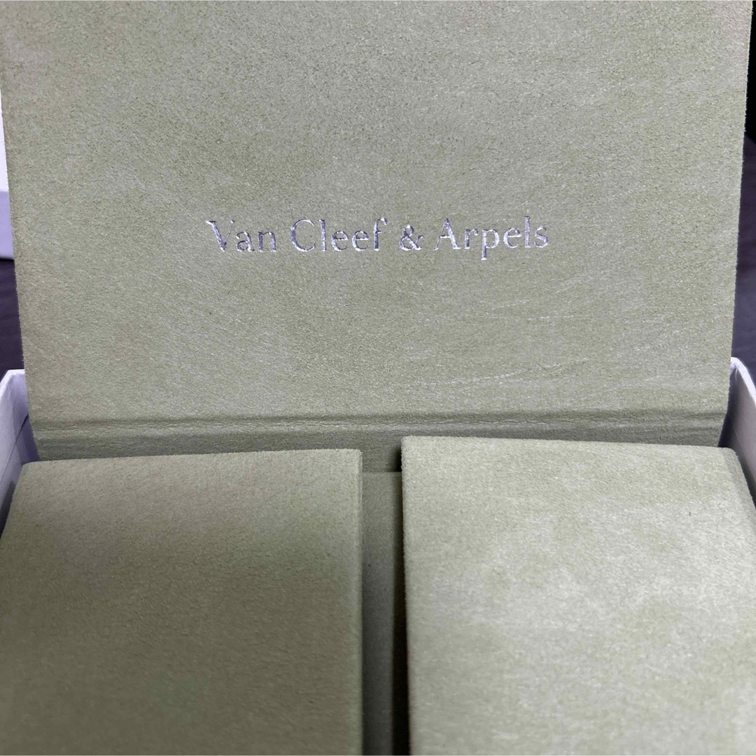 Van Cleef & Arpels(ヴァンクリーフアンドアーペル)のヴァンクリーフ＆アーペル ヴィンテージアルハンブラ 10モチーフ オニキス レディースのアクセサリー(ネックレス)の商品写真