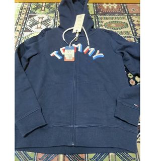 トミーヒルフィガー(TOMMY HILFIGER)の★新品タグ付き★トミーヒルフィガーのパーカー(パーカー)