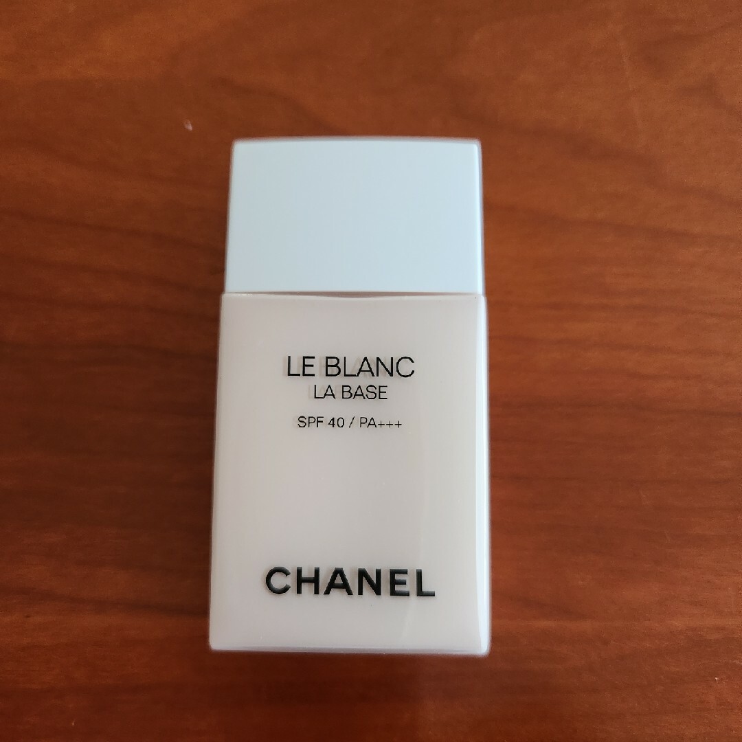 CHANEL ル ブラン ラ バーズ