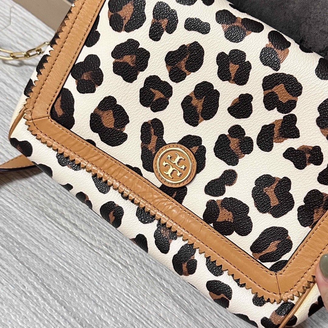 Tory Burch(トリーバーチ)のトリーバーチ レオパード チェーンショルダーバッグ 美品 レディースのバッグ(ショルダーバッグ)の商品写真