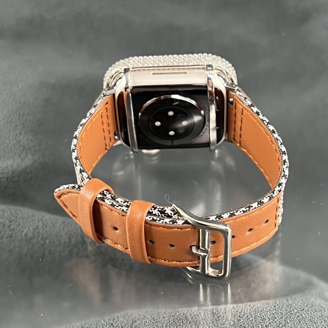Apple Watch(アップルウォッチ)のアップルウォッチ　cz ダイヤモンドベゼルカバー　レザーベルトセット レディースのファッション小物(その他)の商品写真
