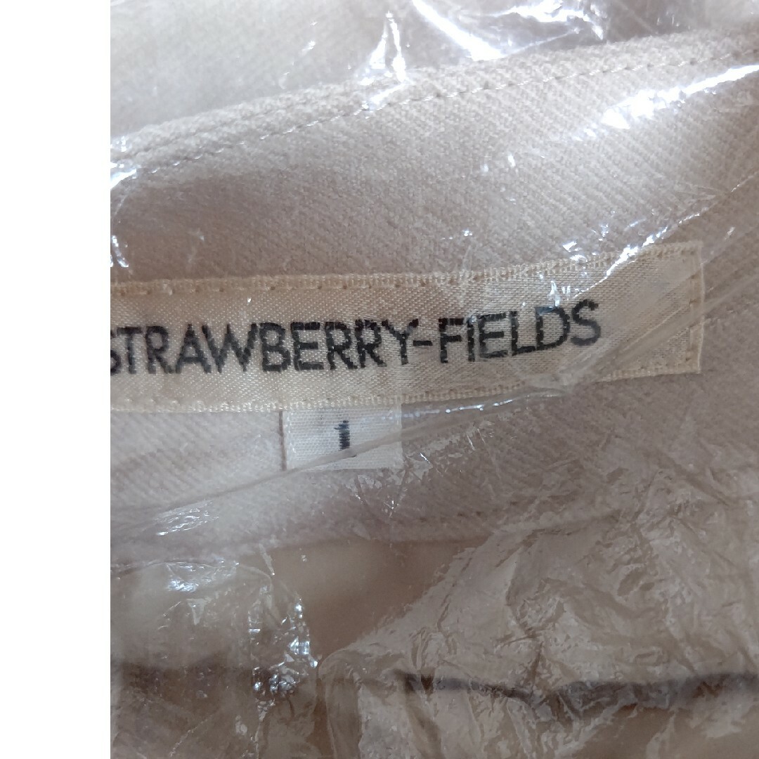 STRAWBERRY-FIELDS(ストロベリーフィールズ)のSTRAWBERRY-FIELDS 1size スラックス 裾ダブル レディースのパンツ(クロップドパンツ)の商品写真