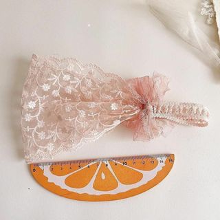 新品・送料無料♡超かわいい レース ヘアバンド ピンク レトロ バンダナ こども(その他)