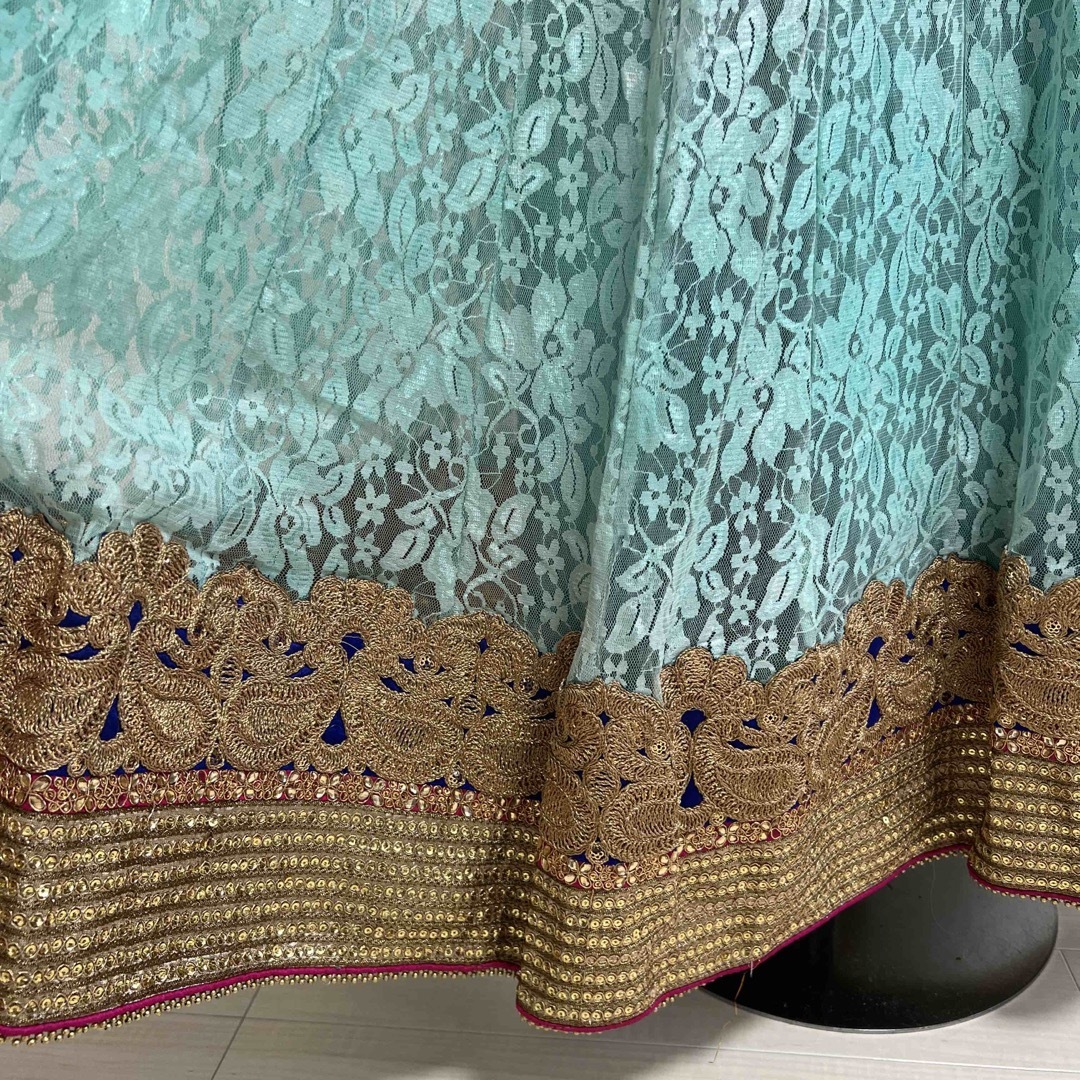 【No.311】インド　ネパール　民族衣装　ウェディングドレス　レヘンガ レディースのフォーマル/ドレス(その他ドレス)の商品写真