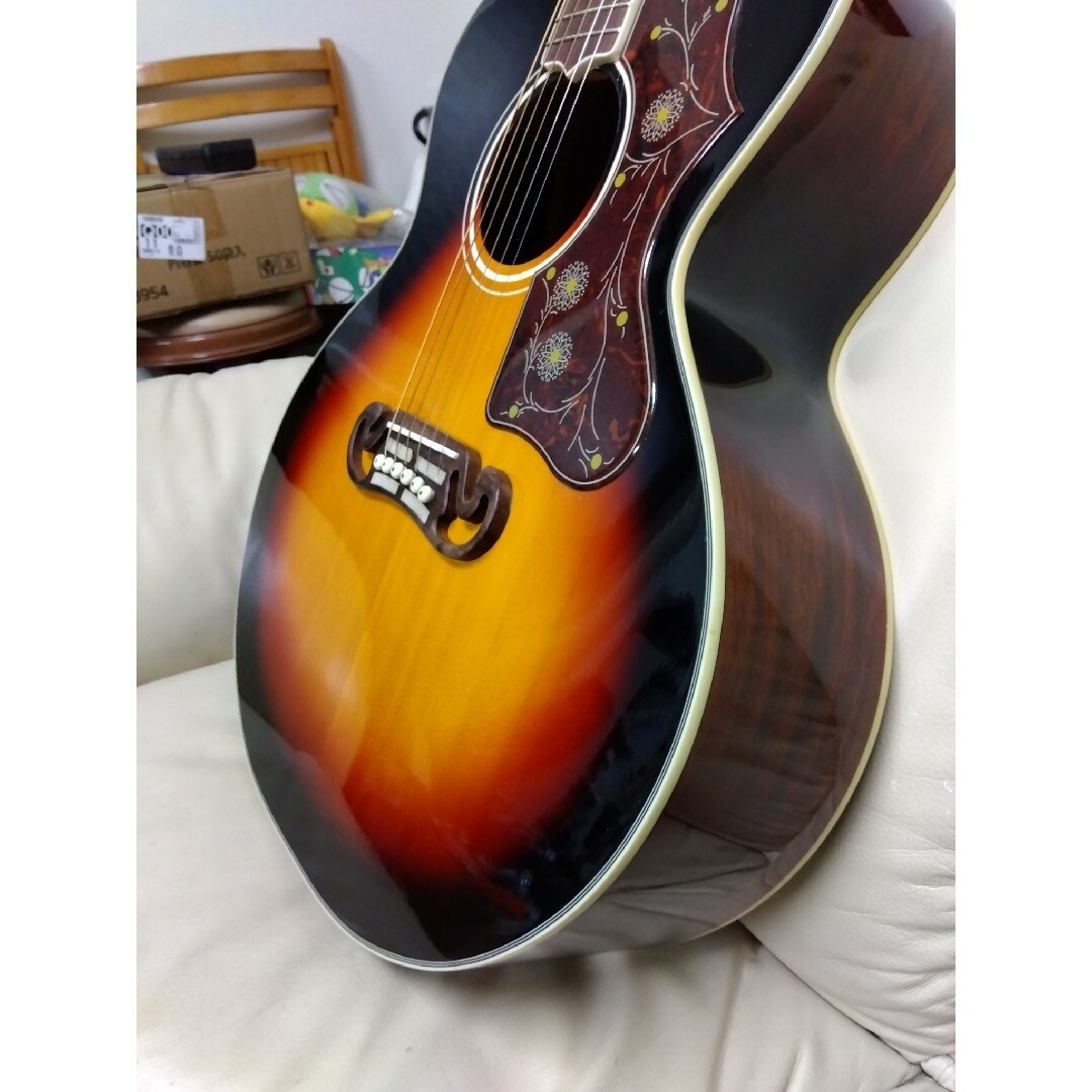 ギブソン　J 200 レプリカ 楽器のギター(アコースティックギター)の商品写真