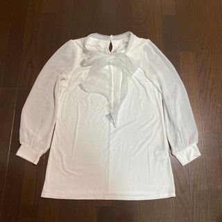 カットソー　ロンT   チュニック　白　シャツ(Tシャツ(長袖/七分))