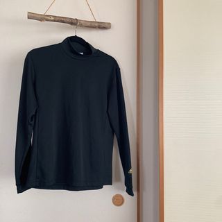 アディダス(adidas)のadidas  インナーシャツ　メンズ　ブラック(Tシャツ/カットソー(七分/長袖))