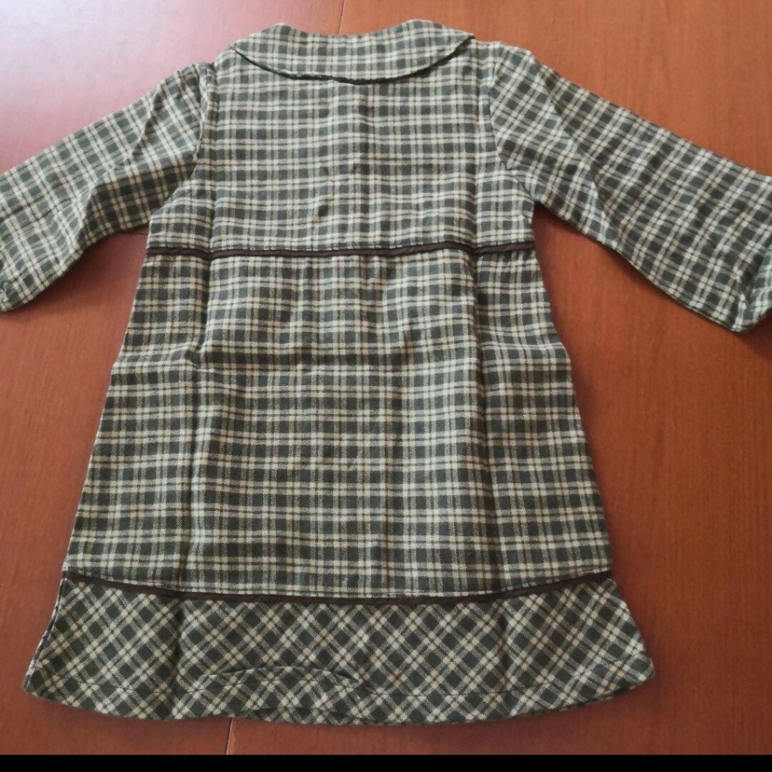 レトロワンピース　キッズ　110cm キッズ/ベビー/マタニティのキッズ服女の子用(90cm~)(ワンピース)の商品写真