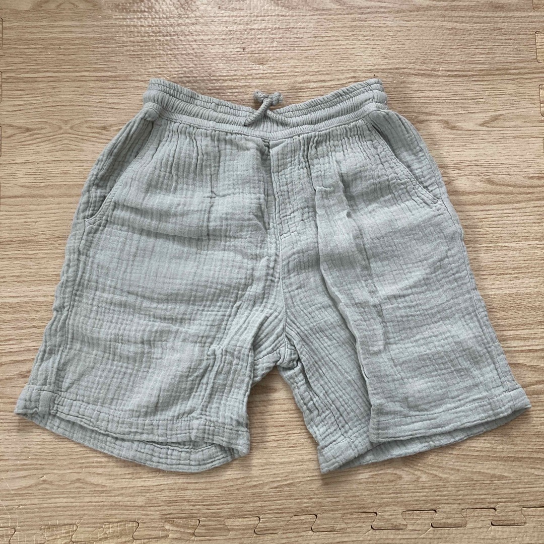 ZARA KIDS(ザラキッズ)のZARA キッズ　ハーフパンツ キッズ/ベビー/マタニティのキッズ服男の子用(90cm~)(パンツ/スパッツ)の商品写真