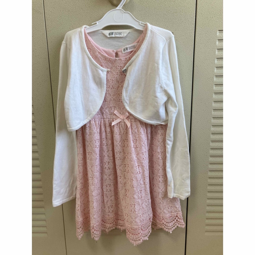 H&M(エイチアンドエム)の結婚式 ドレス 120cm H&M 2枚セット キッズ/ベビー/マタニティのキッズ服女の子用(90cm~)(ドレス/フォーマル)の商品写真