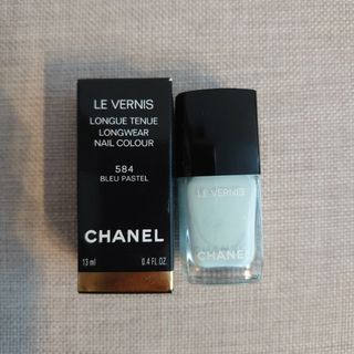 シャネル(CHANEL)のCHANEL　LE VERNIS 584 BLEU PASTEL(マニキュア)