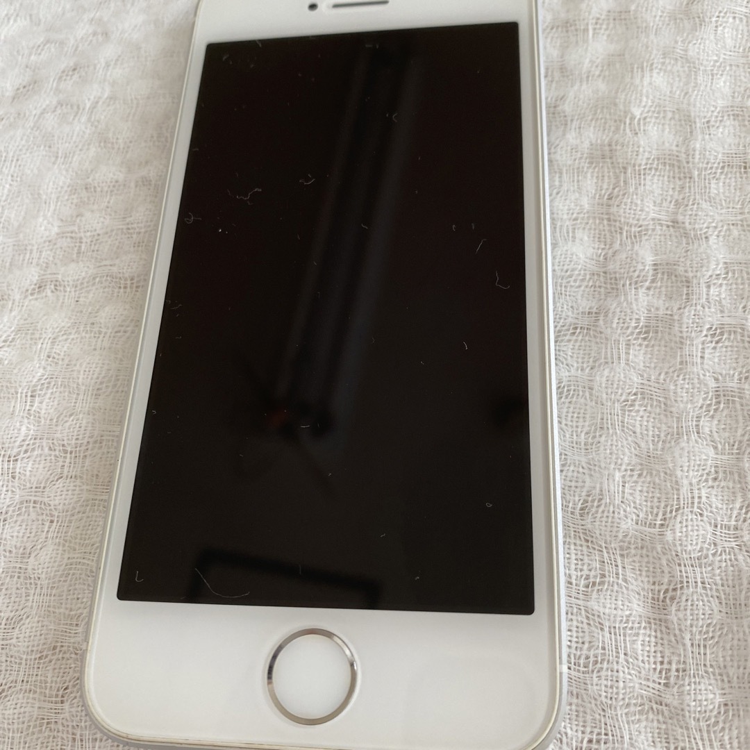 iPhone SE/16GB/Silver（A1723） ほぼ新品 simフリー - スマートフォン本体