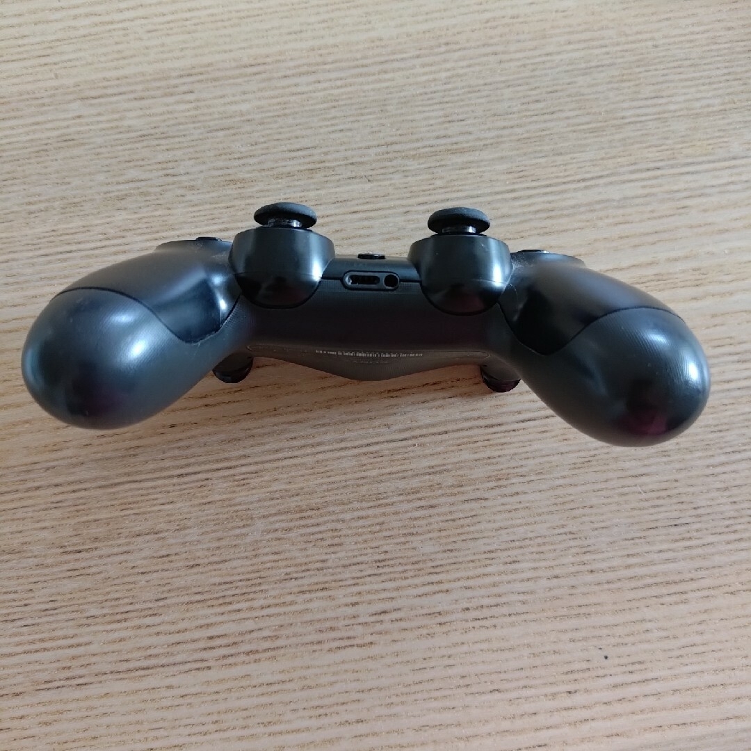 PS4 DualShock4 エンタメ/ホビーのゲームソフト/ゲーム機本体(その他)の商品写真