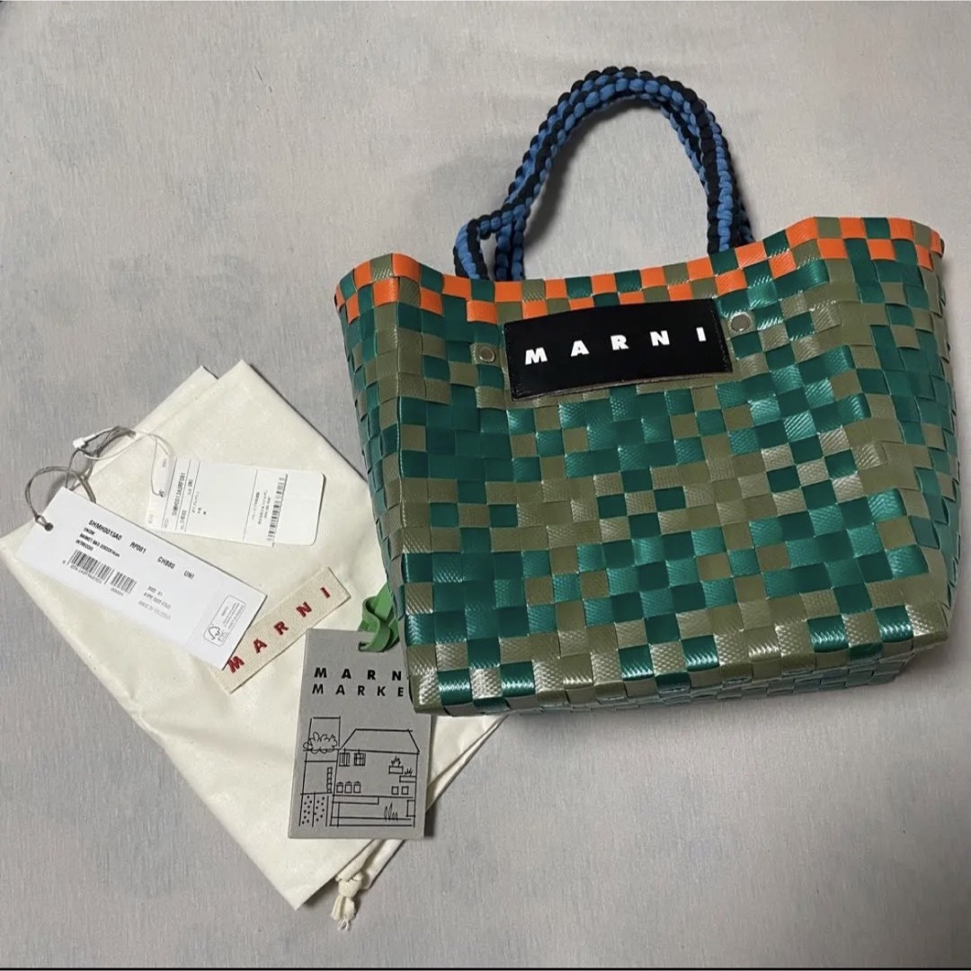 バッグマルニ　MARNI  market  バッグ　かごバッグ