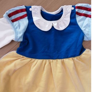 ベビーザラス(BABiESRUS)のDisney　白雪姫　女の子コスプレ　size80(ワンピース)