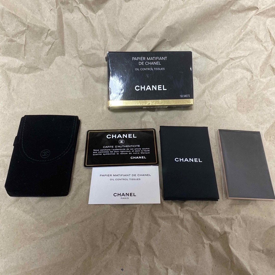 CHANEL(シャネル)のシャネル オイルコントロールティッシュ コスメ/美容のメイク道具/ケアグッズ(あぶらとり紙)の商品写真