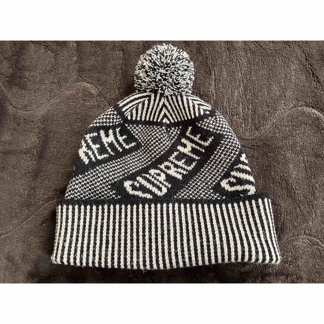 Supreme Banner Beanie