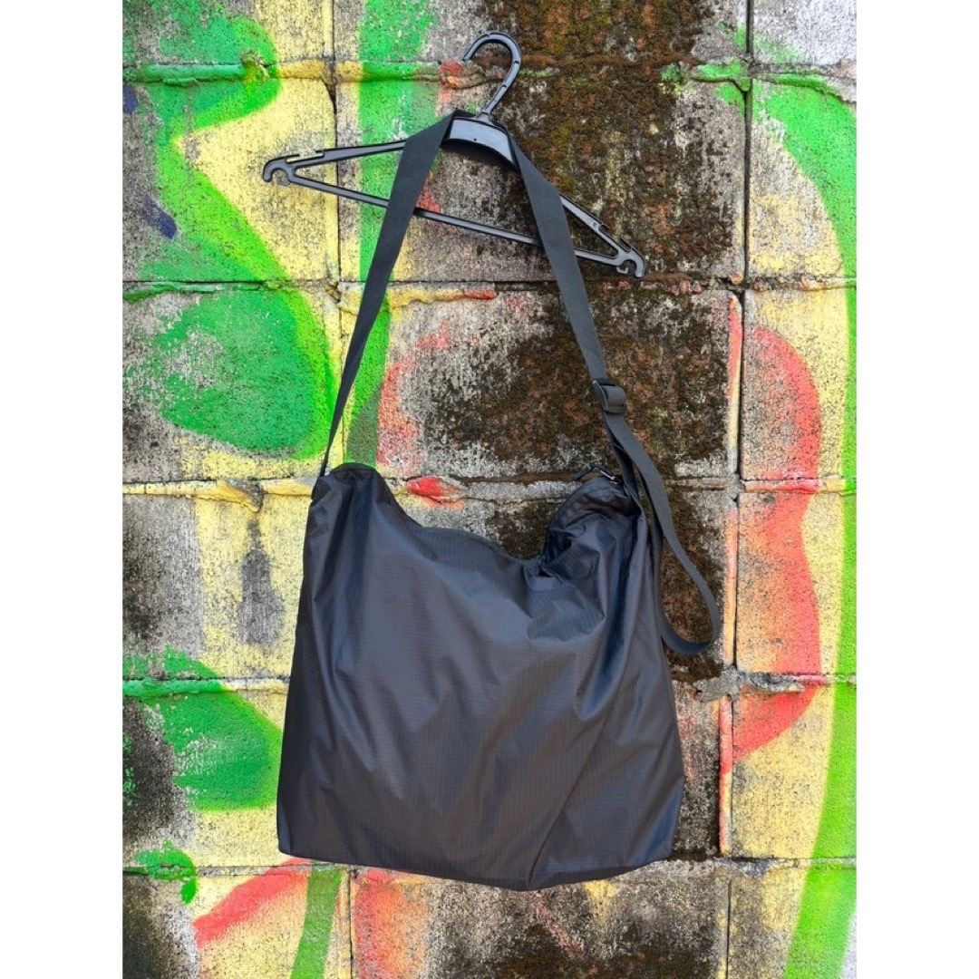 Etavirp Circle Logo Ripstop Shoulder Bag