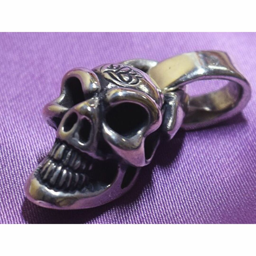 BILL WALL LEATHER(ビルウォールレザー)のBWL Good Luck Skull Pendant SHOP限定 CREAM メンズのアクセサリー(ネックレス)の商品写真