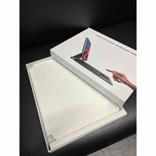 アイパッド(iPad)のワイヤレスマジックキーボードケースiPadPro11用iPad Air4/5用(PC周辺機器)