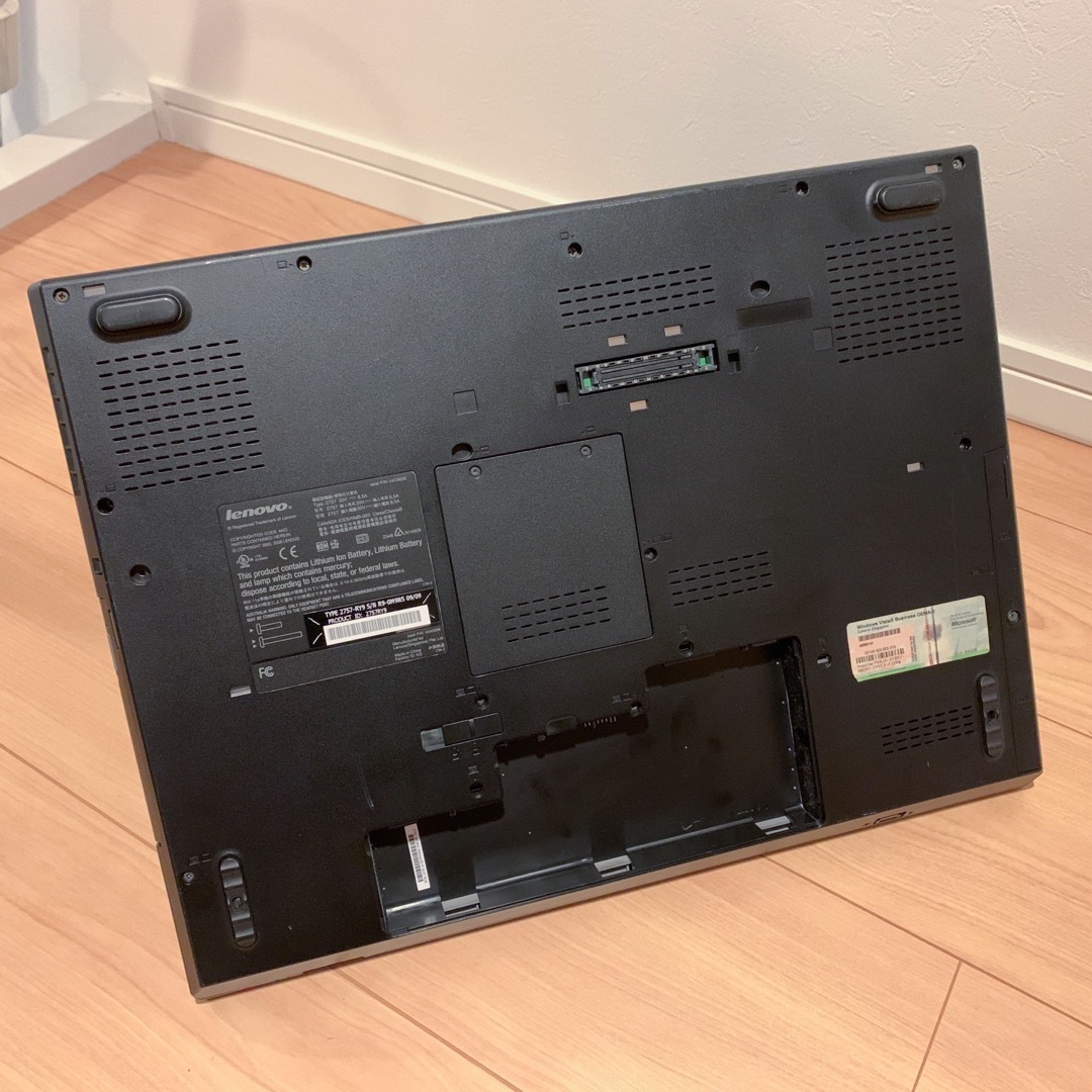 ジャンク Lenovo ThinkPad W700 3