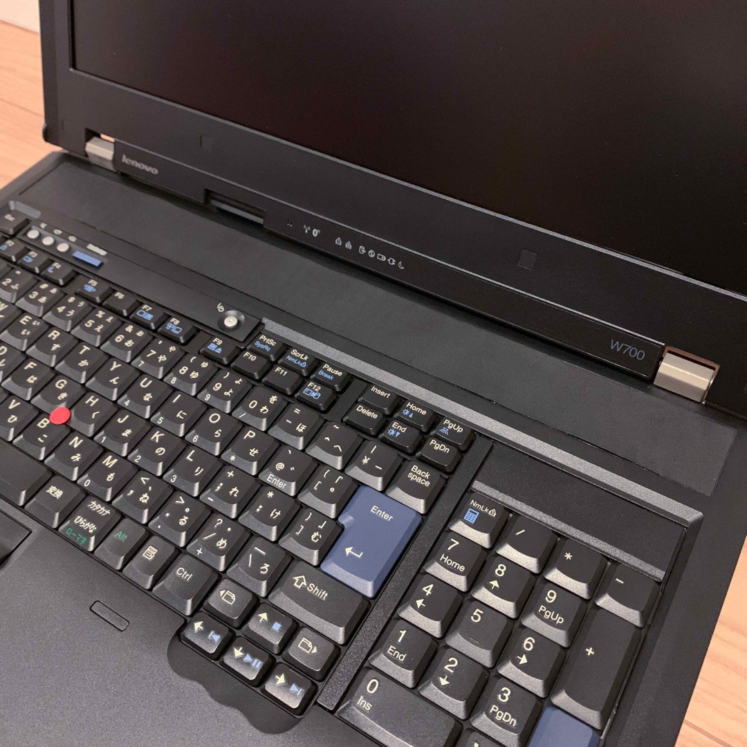 Lenovo(レノボ)のジャンク Lenovo ThinkPad W700 スマホ/家電/カメラのPC/タブレット(ノートPC)の商品写真