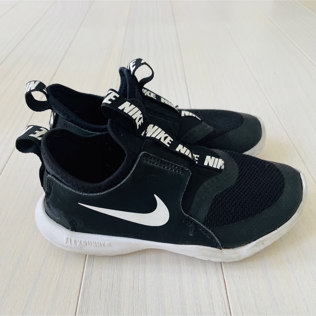 NIKE(ナイキ)のNIKEキッズスニーカー　17㎝ キッズ/ベビー/マタニティのキッズ靴/シューズ(15cm~)(スニーカー)の商品写真