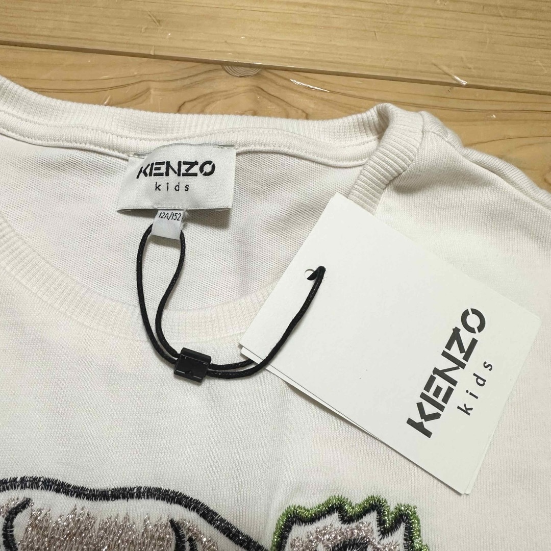 KENZO(ケンゾー)の新品　KENZO ケンゾー　キッズ　Tシャツ　ロゴ　刺繍　150サイズ キッズ/ベビー/マタニティのキッズ服女の子用(90cm~)(Tシャツ/カットソー)の商品写真