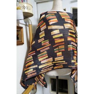 PLEATS PLEASE ISSEY MIYAKE(ポンチョ)のフリマアイテム一覧 PLEATS PLEASE ISSEY MIYAKE(ポンチョ)のフリマアイテム一覧