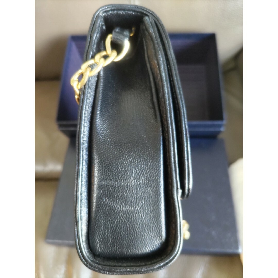 PRADA(プラダ)の【最終値下げ】Prada✨チェーンバッグ- Nappa Gaufre Nero レディースのバッグ(ショルダーバッグ)の商品写真