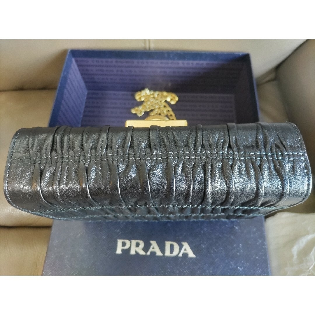 PRADA(プラダ)の【最終値下げ】Prada✨チェーンバッグ- Nappa Gaufre Nero レディースのバッグ(ショルダーバッグ)の商品写真