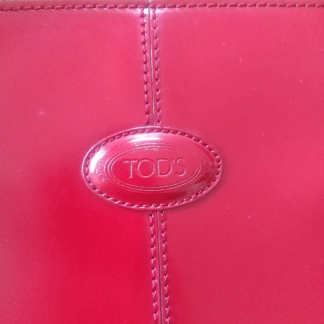 TOD'S(トッズ)のTOD'S レザーバッグ 赤 レディースのバッグ(ハンドバッグ)の商品写真