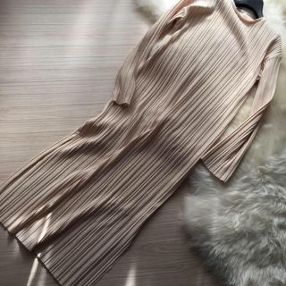 ザラ(ZARA)のzara one-piece 新品 タグ付き(ロングワンピース/マキシワンピース)