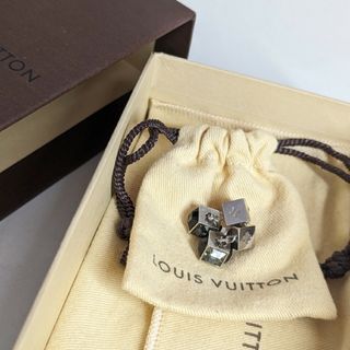 ルイヴィトン(LOUIS VUITTON)のルイ ヴィトン ピアス フランス製  ブックル ドレイユ ギャンブル  シルバー(ピアス)