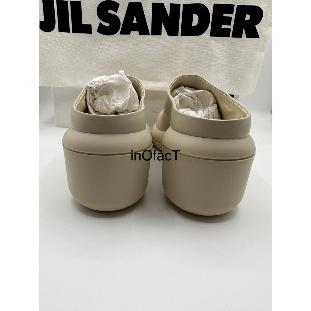 Jil Sander(ジルサンダー)のJIL SANDER ジルサンダー サボ サンダル レザーミュール レディースの靴/シューズ(ミュール)の商品写真