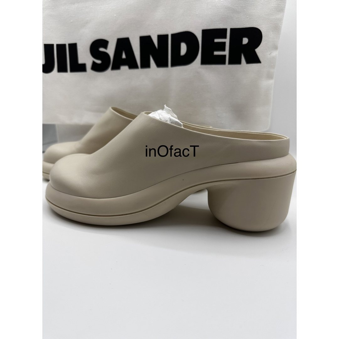 Jil Sander(ジルサンダー)のJIL SANDER ジルサンダー サボ サンダル レザーミュール レディースの靴/シューズ(ミュール)の商品写真