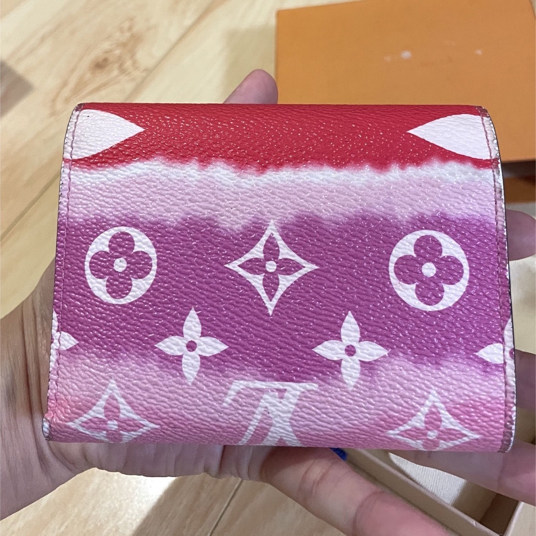 LOUIS VUITTON(ルイヴィトン)のルイヴィトン 3つ折り財布 LVエスカル美品  レディースのファッション小物(財布)の商品写真