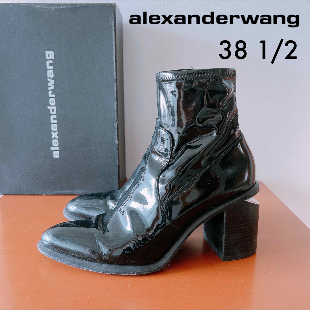 アレキサンダーワン　エナメル　ショートブーツ　Alexander wangカラーブラック