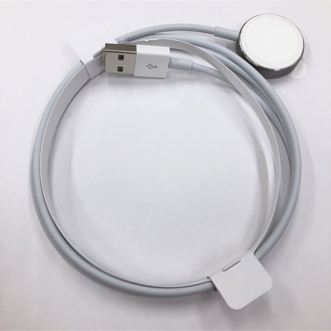 Apple Watch 新品 アップルウォッチ タイプa 充電器 純正品 | フリマアプリ ラクマ 新品 純正品 Apple Watch アップルウォッチ 充電器 タイプa