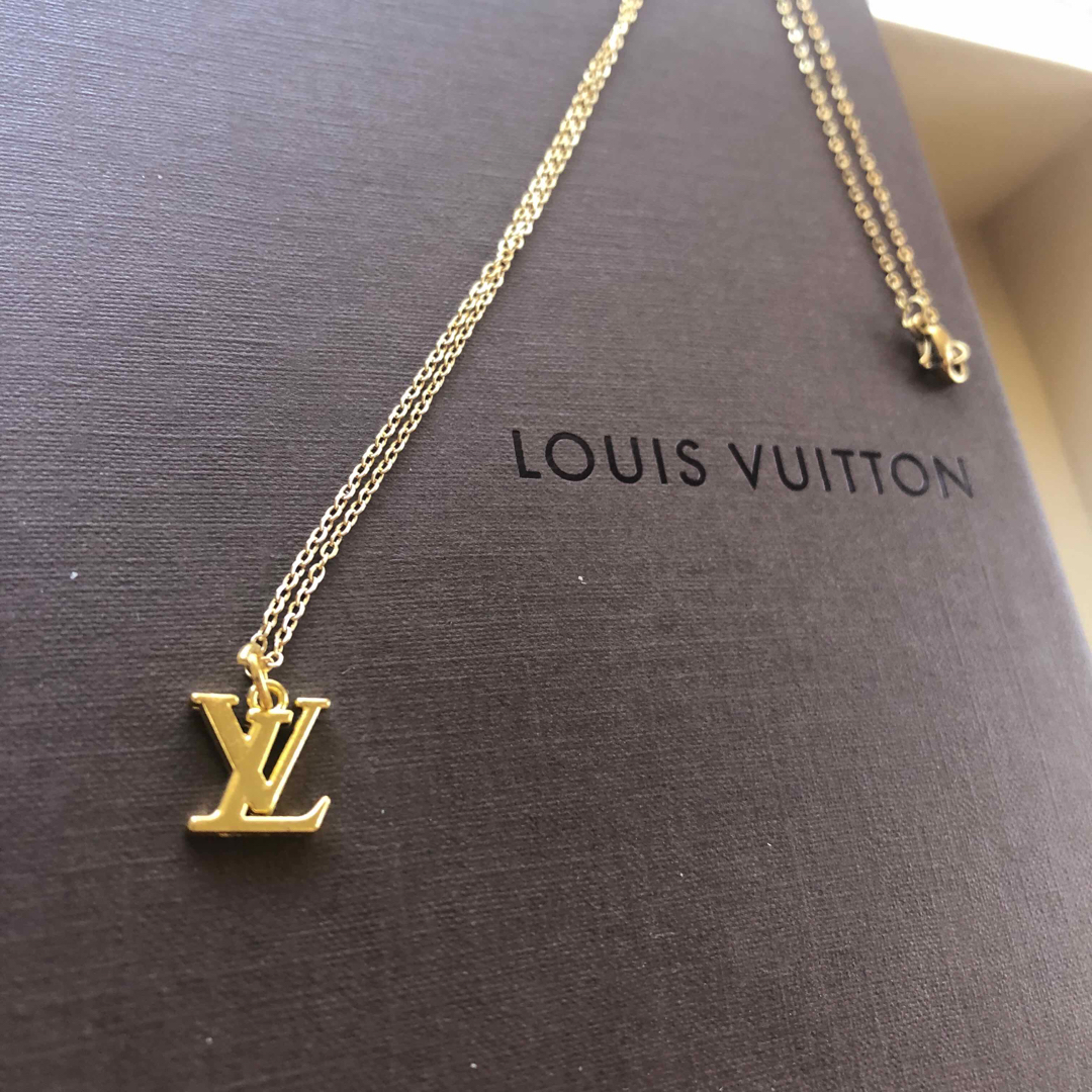 LOUIS VUITTON - ルイヴィトン LOUIS VUITTON ロゴ ネックレス ...