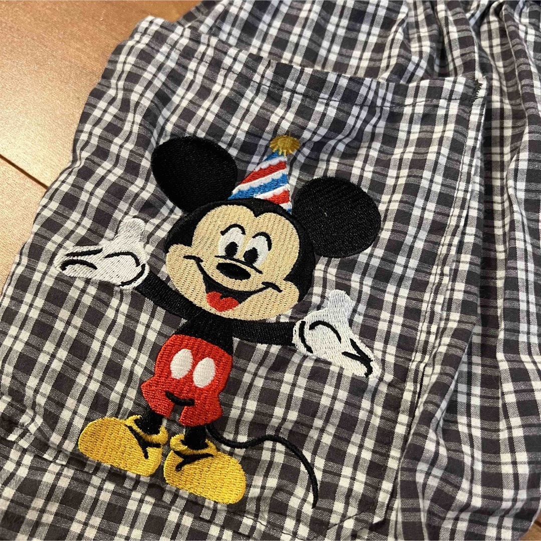 Disney(ディズニー)のバースデイ　ミッキー　ディズニー　100周年パンツ キッズ/ベビー/マタニティのキッズ服男の子用(90cm~)(パンツ/スパッツ)の商品写真