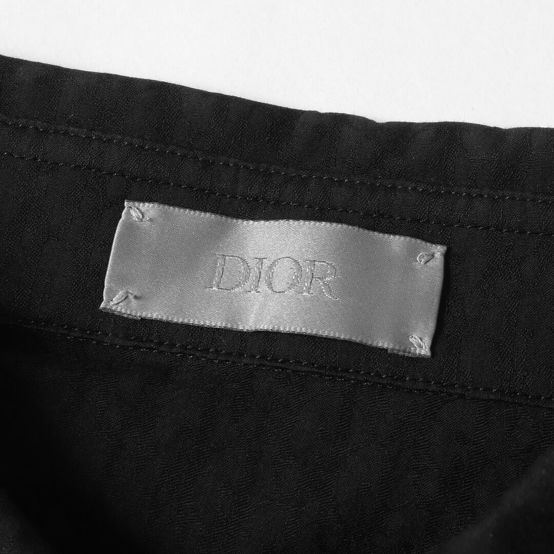 DIOR HOMME(ディオールオム)のDior HOMME ディオールオム シャツ サイズ:39 オブリーク ジャガード フライフロント ドレス シャツ Oblique Cotton Jacquard Shirt 013C502A4743 現行モデル トップス カジュアルシャツ 長袖 比翼仕立て ブラック 黒 イタリア製 【メンズ】【中古】 メンズのトップス(シャツ)の商品写真