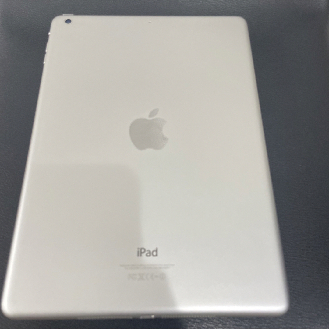 iPad(アイパッド)の【Apple純正品】iPad air 128GB wifiモデル スマホ/家電/カメラのPC/タブレット(タブレット)の商品写真