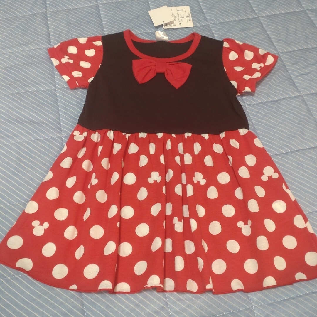 Disney(ディズニー)のミニー ワンピース 新品 女の子 100 キッズ/ベビー/マタニティのキッズ服女の子用(90cm~)(ワンピース)の商品写真