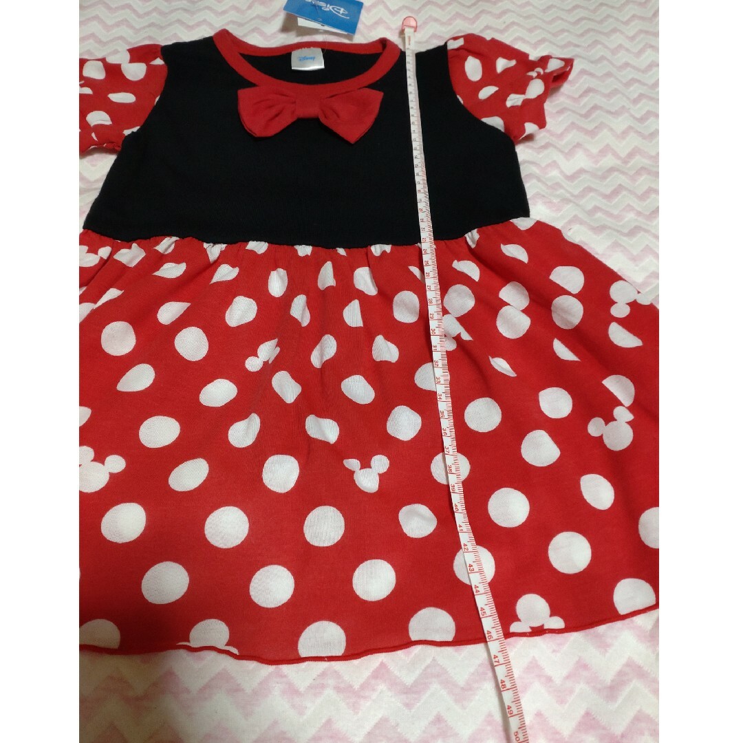 Disney(ディズニー)のミニー ワンピース 新品 女の子 100 キッズ/ベビー/マタニティのキッズ服女の子用(90cm~)(ワンピース)の商品写真