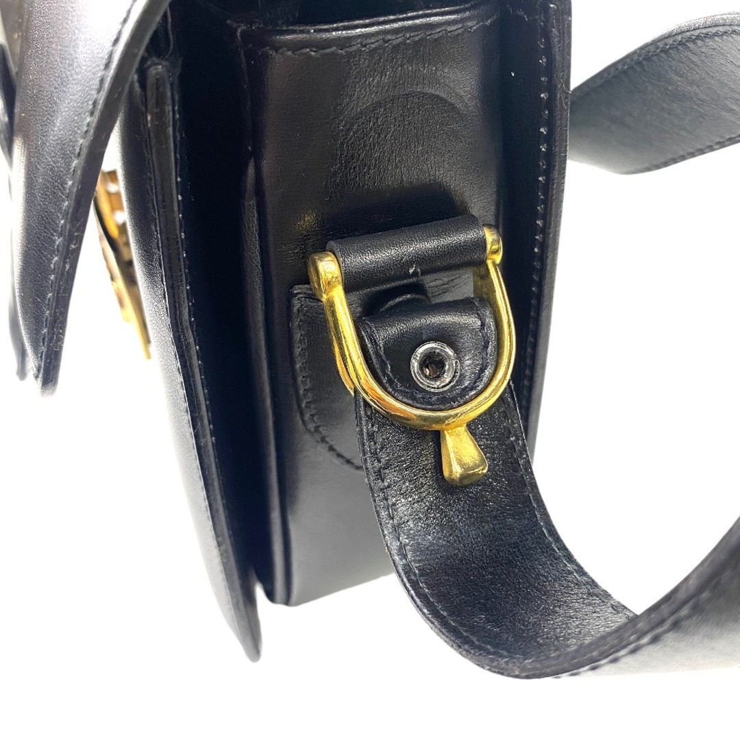 celine   [USED/中古CELINE セリーヌ ショルダーバッグ 黒 馬車金具