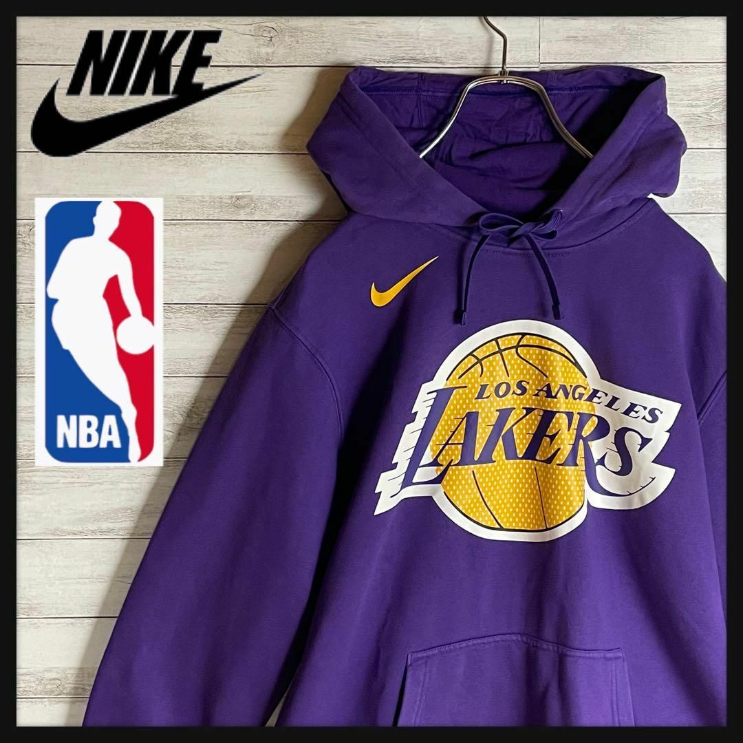 【美品】NIKE Lakers パーカー  Lサイズ