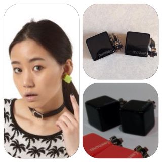 マウジー(moussy)のmoussyキューブイヤリング(イヤリング)