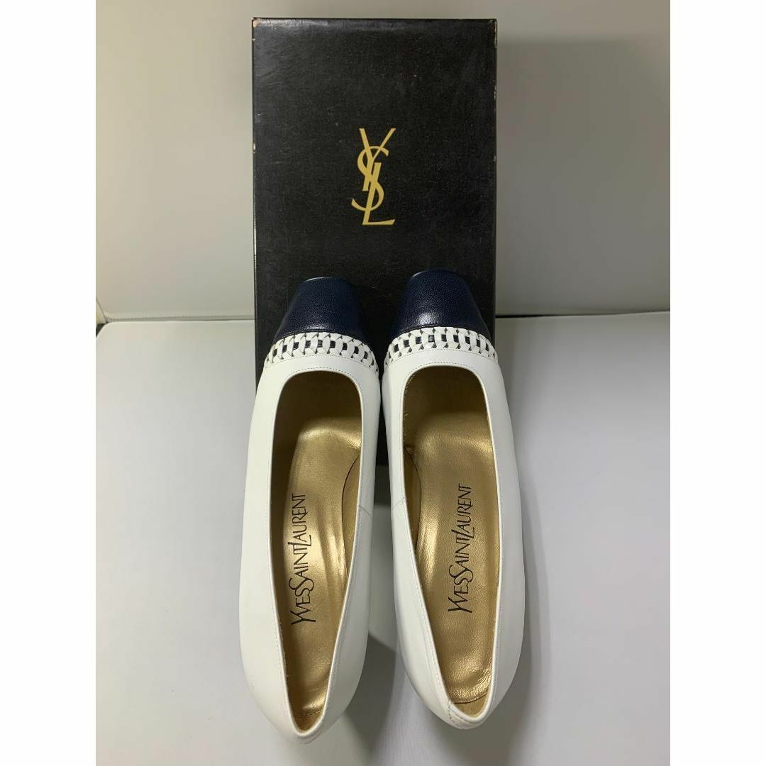 Yves Saint Laurent(イヴサンローラン)の新品・未使用　YSL 　イヴサンローラン  ヒール【35.5】箱付 レディースの靴/シューズ(ハイヒール/パンプス)の商品写真