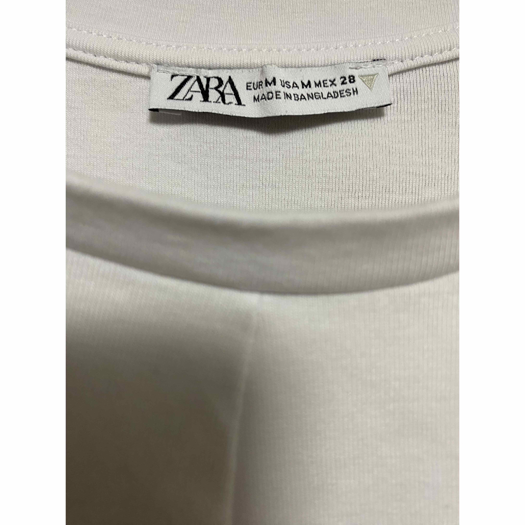 ZARA(ザラ)のZARA クロップド丈Tシャツ レディースのトップス(Tシャツ(半袖/袖なし))の商品写真